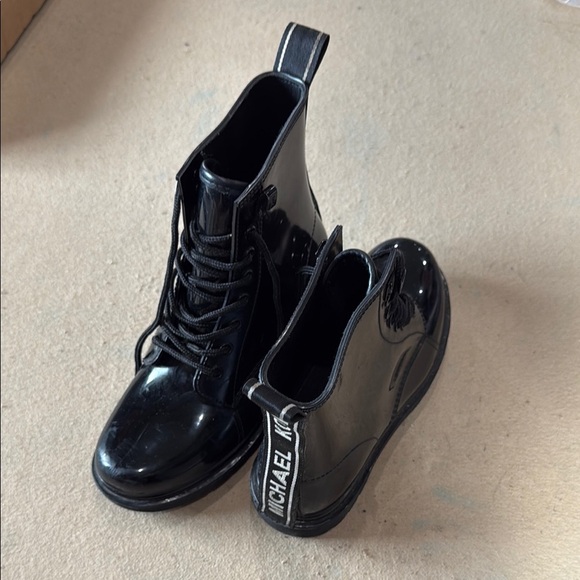 Michael Kors Shiny Black Ankle rain Boots - Picture 1 of 5